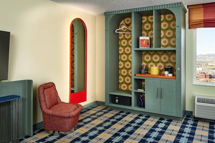 Room 44 of 97